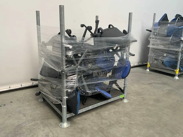 Kantoor / kantine stoel ca 15 stuks - afbeelding 1 van  9