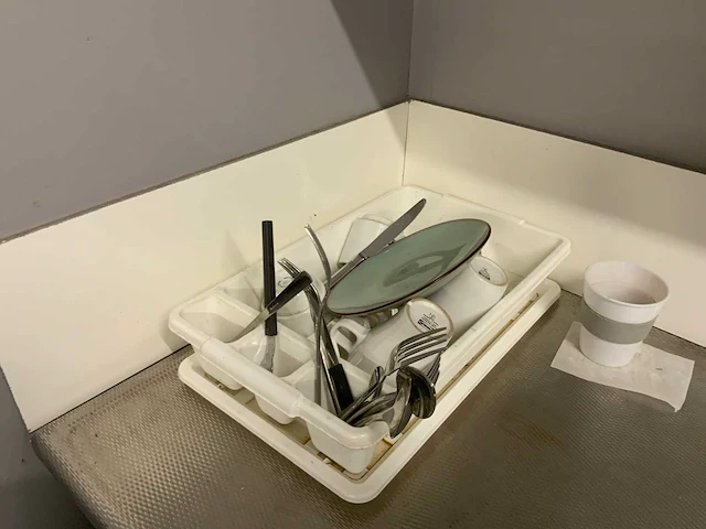 Kantoor meubilair en kantine inrichting - afbeelding 4 van  19