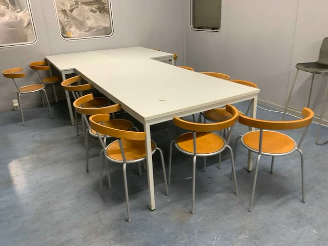 Kantoor meubilair en kantine inrichting - afbeelding 15 van  19