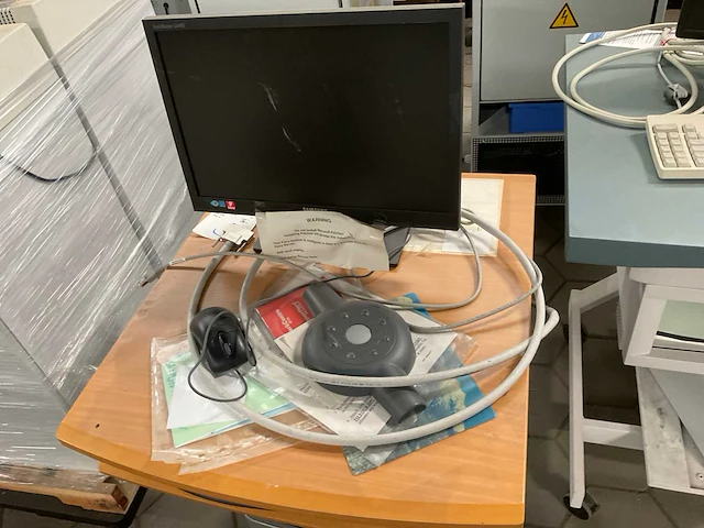 Kantoor trolley met computer en monitor - afbeelding 3 van  8