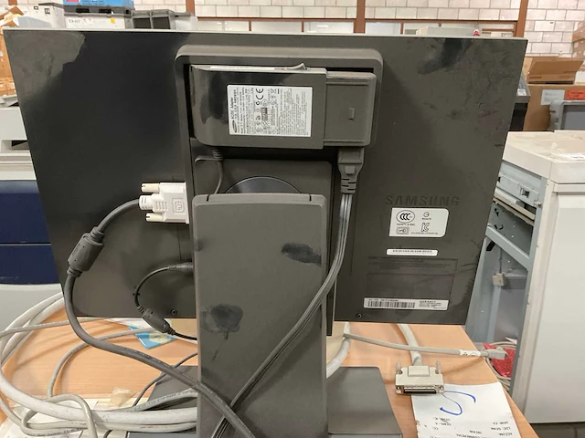 Kantoor trolley met computer en monitor - afbeelding 7 van  8