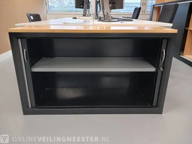 Kantoor werkplaats opstelling - afbeelding 18 van  32