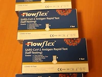 Kantoorartikelen o.a. pennen, archiveerbak, sleutelhangers, paperclips & covid-zelftesters - afbeelding 3 van  18