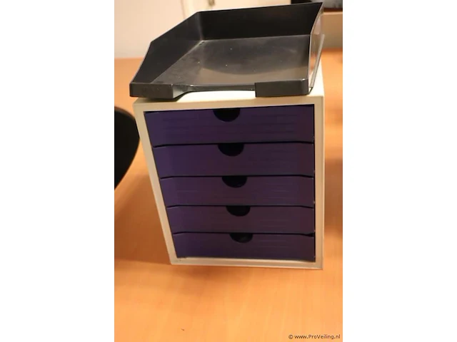 Kantoorartikelen o.a. pennen, archiveerbak, sleutelhangers, paperclips & covid-zelftesters - afbeelding 11 van  18