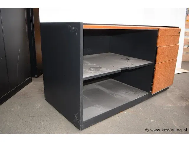 Kantoorkast voorzien van 2 vakken en 4 laden - 123x58x70cm - afbeelding 1 van  6