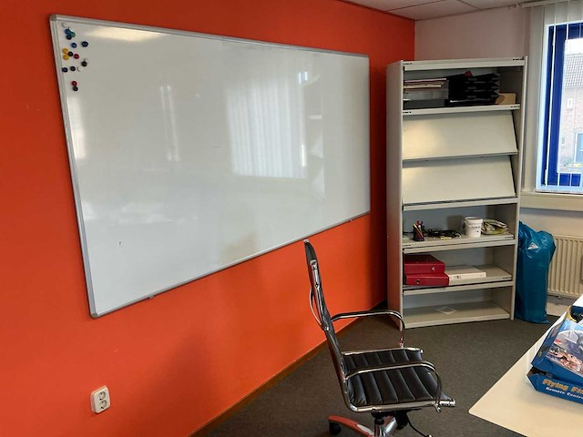 Kantoormeubilair divers (44x) - afbeelding 9 van  15