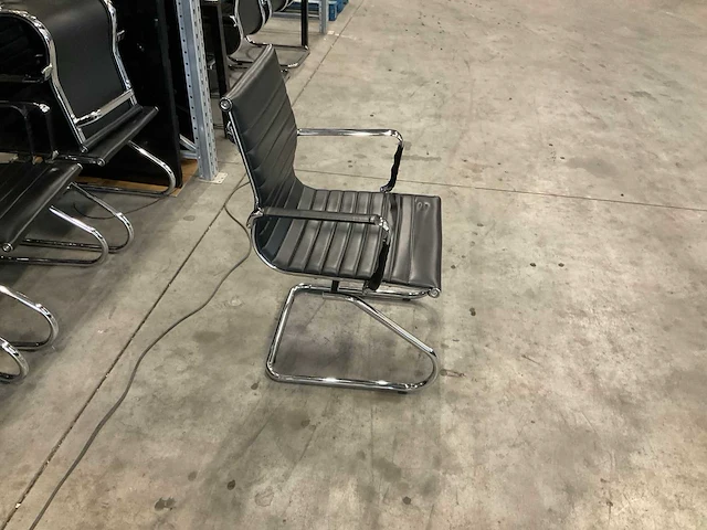 Kantoorstoelen (8x) - afbeelding 1 van  3