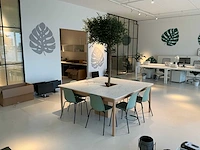 Kantoortafel met stoelen - afbeelding 1 van  7