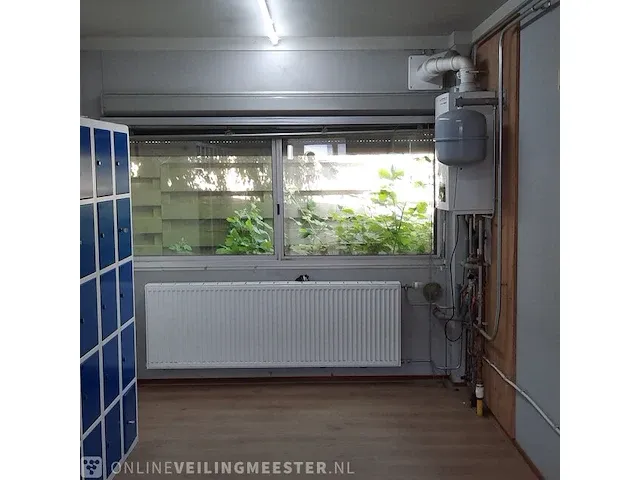 Kantoorunit, geschakeld 5 delig, totale oppervlakte ca. 90m2, afmeting ca. 15x6 meter - afbeelding 16 van  32