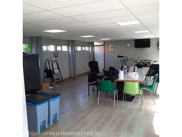 Kantoorunit, geschakeld 5 delig, totale oppervlakte ca. 90m2, afmeting ca. 15x6 meter - afbeelding 19 van  32
