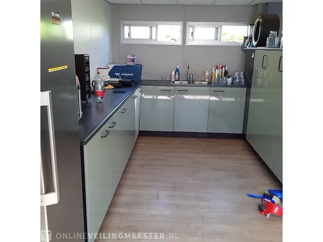 Kantoorunit, geschakeld 5 delig, totale oppervlakte ca. 90m2, afmeting ca. 15x6 meter - afbeelding 20 van  32