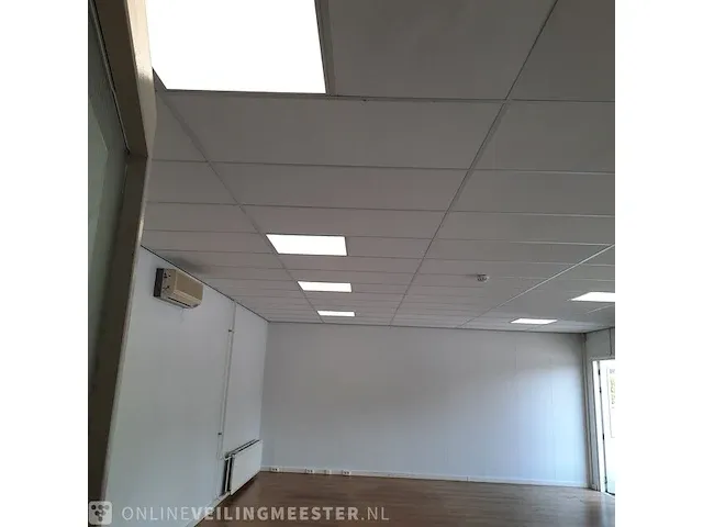 Kantoorunit, geschakeld 6 delig, totale oppervlakte ca. 115m2, afmeting ca. 18.3x6.3 meter - afbeelding 6 van  39