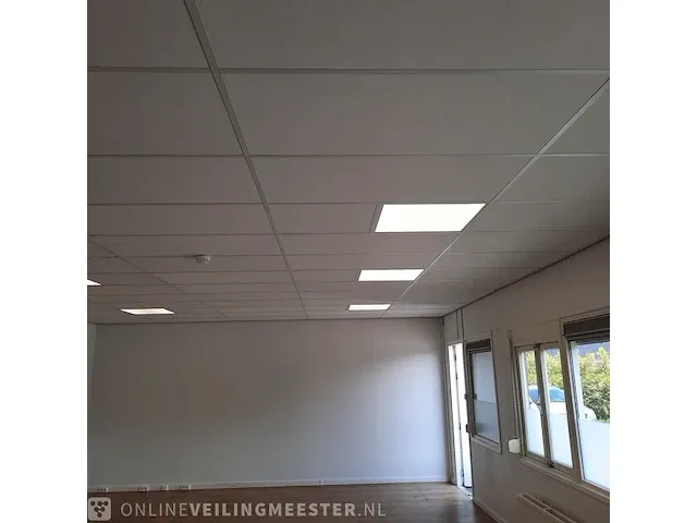 Kantoorunit, geschakeld 6 delig, totale oppervlakte ca. 115m2, afmeting ca. 18.3x6.3 meter - afbeelding 7 van  39