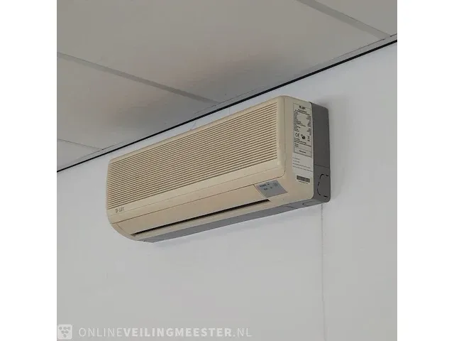 Kantoorunit, geschakeld 6 delig, totale oppervlakte ca. 115m2, afmeting ca. 18.3x6.3 meter - afbeelding 14 van  39