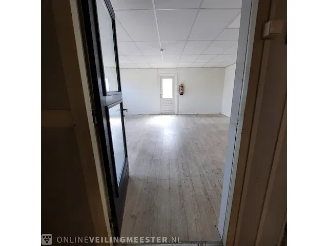 Kantoorunit, geschakeld 6 delig, totale oppervlakte ca. 115m2, afmeting ca. 18.3x6.3 meter - afbeelding 20 van  39