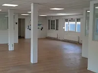 Kantoorunit, geschakeld 6 delig, totale oppervlakte ca. 189m2, afmeting ca. 10.5x18 meter - afbeelding 20 van  54