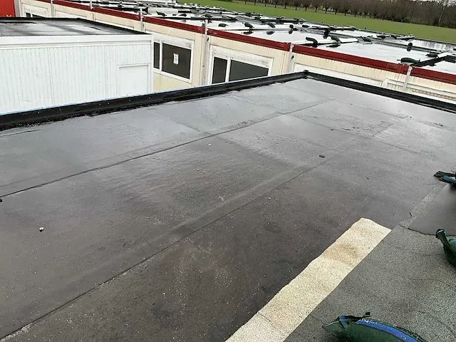 Kantoorunit geschakeld - afbeelding 8 van  28