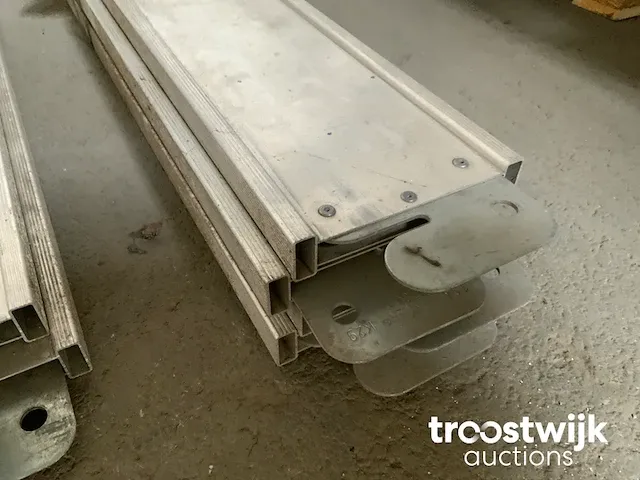 Kantplank 1090mm - afbeelding 2 van  2