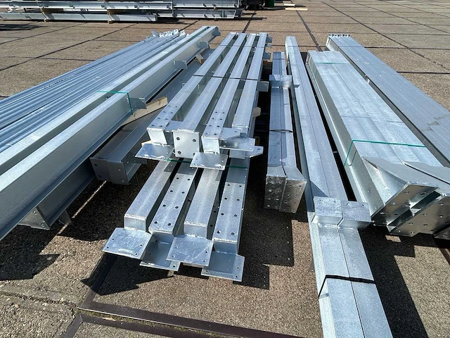 Kapschuur - staalconstructie 10 x 25 meter (250m2) - afbeelding 3 van  14