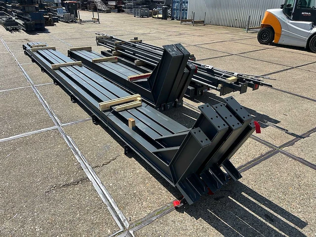 Kapschuur - staalconstructie 10.50 x 20.00 meter (210m2) - afbeelding 6 van  11