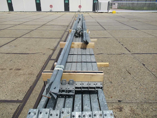Kapschuur - staalconstructie 12.95 x 12.00 meter (155m2) - afbeelding 7 van  9