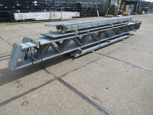 Kapschuur - staalconstructie 12.95 x 20.00 meter (259m2) - afbeelding 1 van  10
