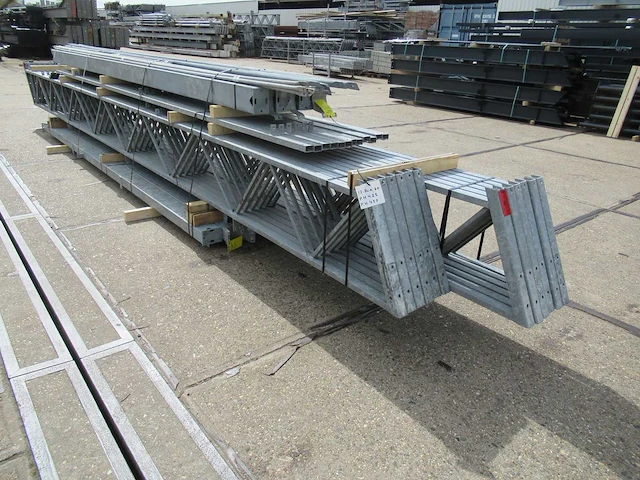 Kapschuur - staalconstructie 12.95 x 20.00 meter (259m2) - afbeelding 3 van  10