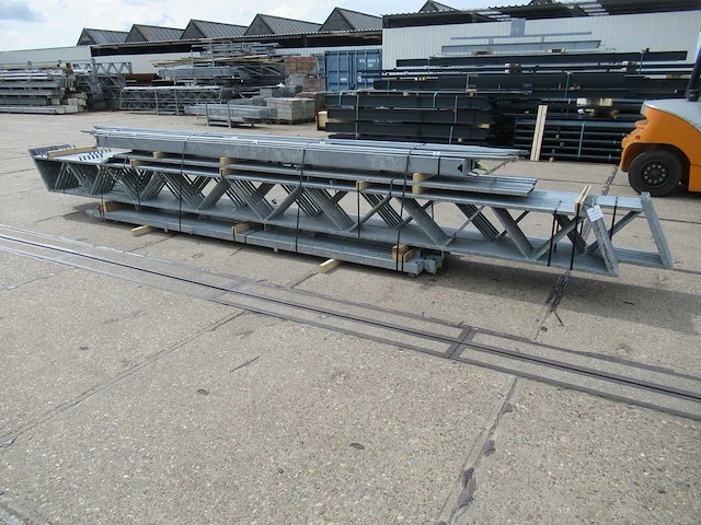 Kapschuur - staalconstructie 12.95 x 20.00 meter (259m2) - afbeelding 10 van  10