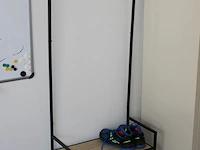 Kapstok met voetenbank afm. 63 x 33 x 171 cm - afbeelding 2 van  2