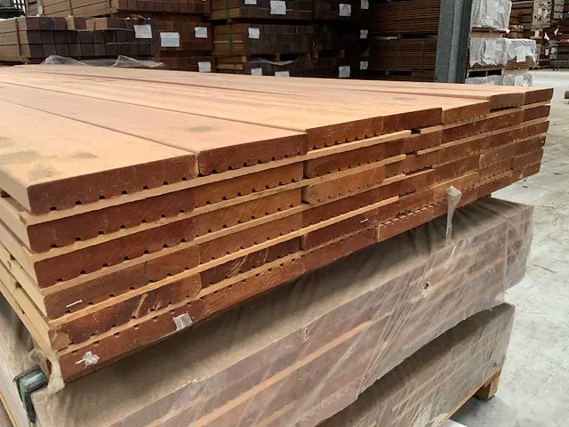 Kapur terrasplank glad/grof vlonderplank (126x) - afbeelding 6 van  7