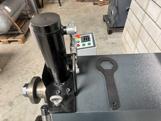 Karbend - hb 50 - profielbuigmachine - afbeelding 4 van  5