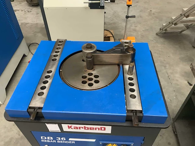 Karbend omach db36 rebar bender betonijzer buigmachine - afbeelding 4 van  9