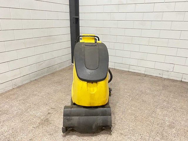 Karcher - 2004 - br55/60 - schrobmachine - afbeelding 3 van  7