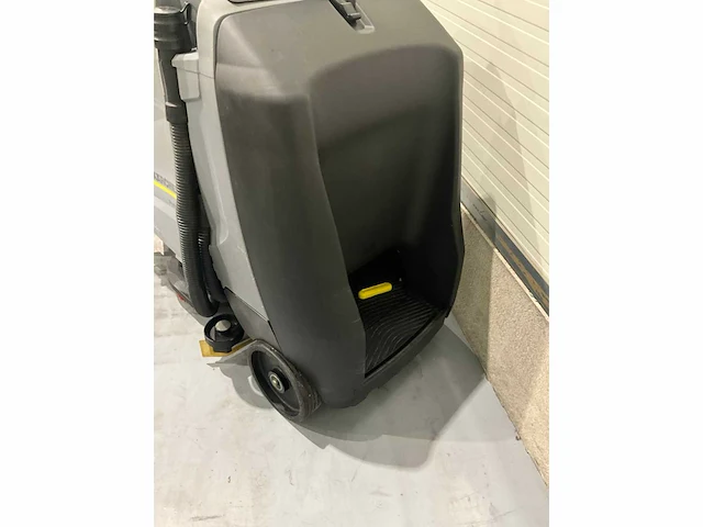 Karcher - b 95 rs bp - schrob-zuig machine - afbeelding 8 van  9