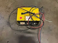 Karcher 700 ksm zelfrijdende veegmachine - afbeelding 6 van  7