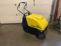 Karcher 750 ksm zelfrijdende veegmachine - afbeelding 3 van  9