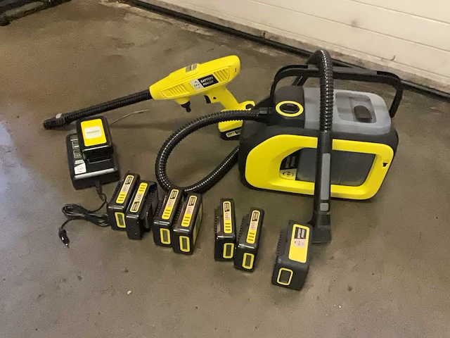 Karcher accu tapijtreiniger en hogedrukreiniger - afbeelding 2 van  7