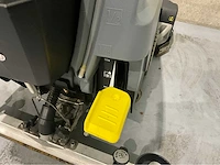 Karcher b 60 w bp zelfrijdende schrobmachine - afbeelding 4 van  14