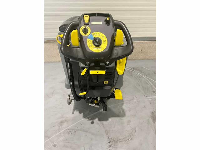 Karcher b 60 w bp zelfrijdende schrobmachine - afbeelding 7 van  12
