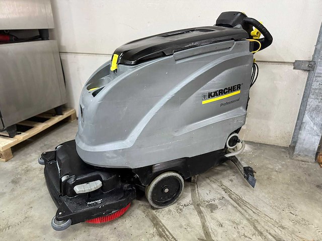 Karcher b 60 w bp zelfrijdende schrobmachine - afbeelding 8 van  15
