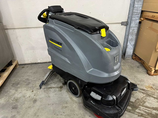 Karcher b 60 w bp zelfrijdende schrobmachine - afbeelding 10 van  15