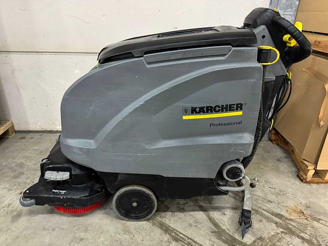 Karcher b 60 w bp zelfrijdende schrobmachine - afbeelding 11 van  15