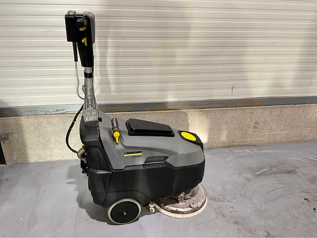 Karcher bd 40/12 c bp pack schrobmachine - afbeelding 10 van  11