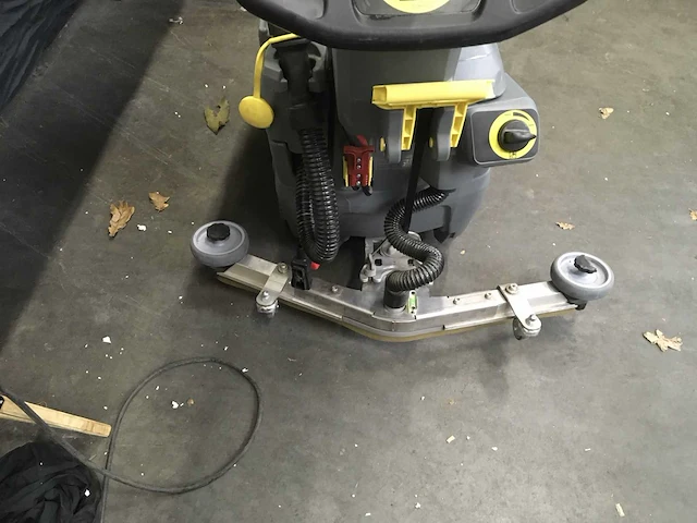 Kärcher bd 43/25 c bp accu schrobmachine - afbeelding 4 van  7