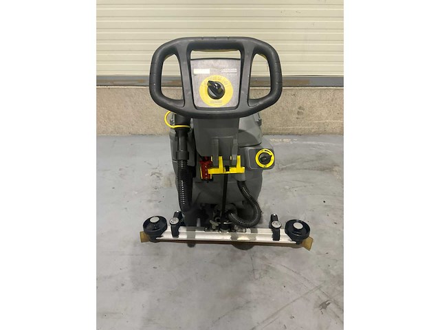 Karcher bd 43/25 c bp pack schrobmachine - afbeelding 9 van  12