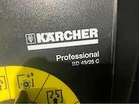 Karcher bd 43/25 c bp pack zelfrijdende schrobmachine - afbeelding 4 van  13