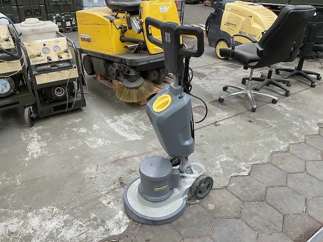 Kärcher bds 43/150c classic vloerreiniger - afbeelding 4 van  6