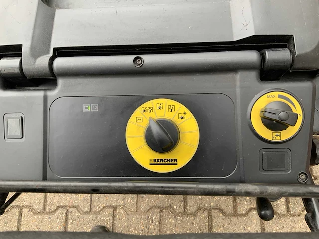 Karcher br 55/40 c zelfrijdende schrobmachine. - afbeelding 7 van  12