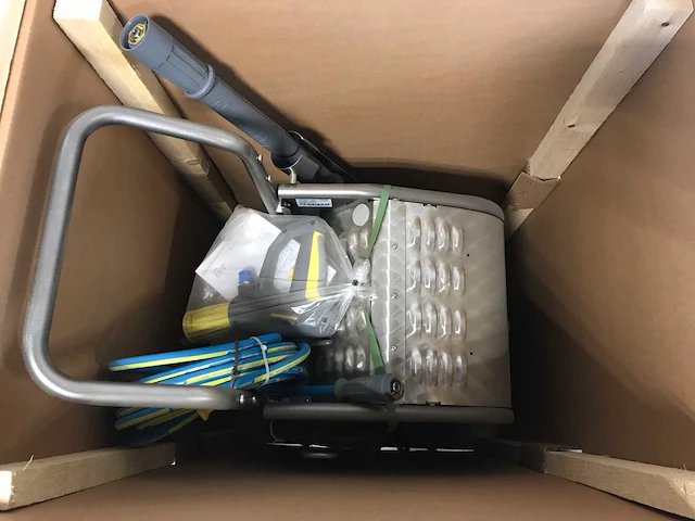 Karcher hd 10/15-4 professionele hogedrukreiniger - afbeelding 4 van  6