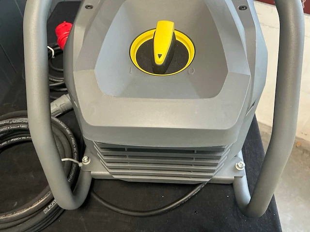 Kärcher hd 7/17 m portable professionele hogedrukreiniger - afbeelding 2 van  10
